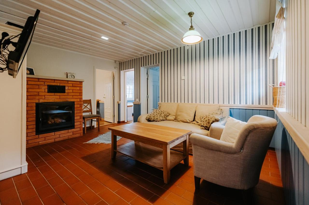 Holmiranna Holiday Homes Kungla Экстерьер фото